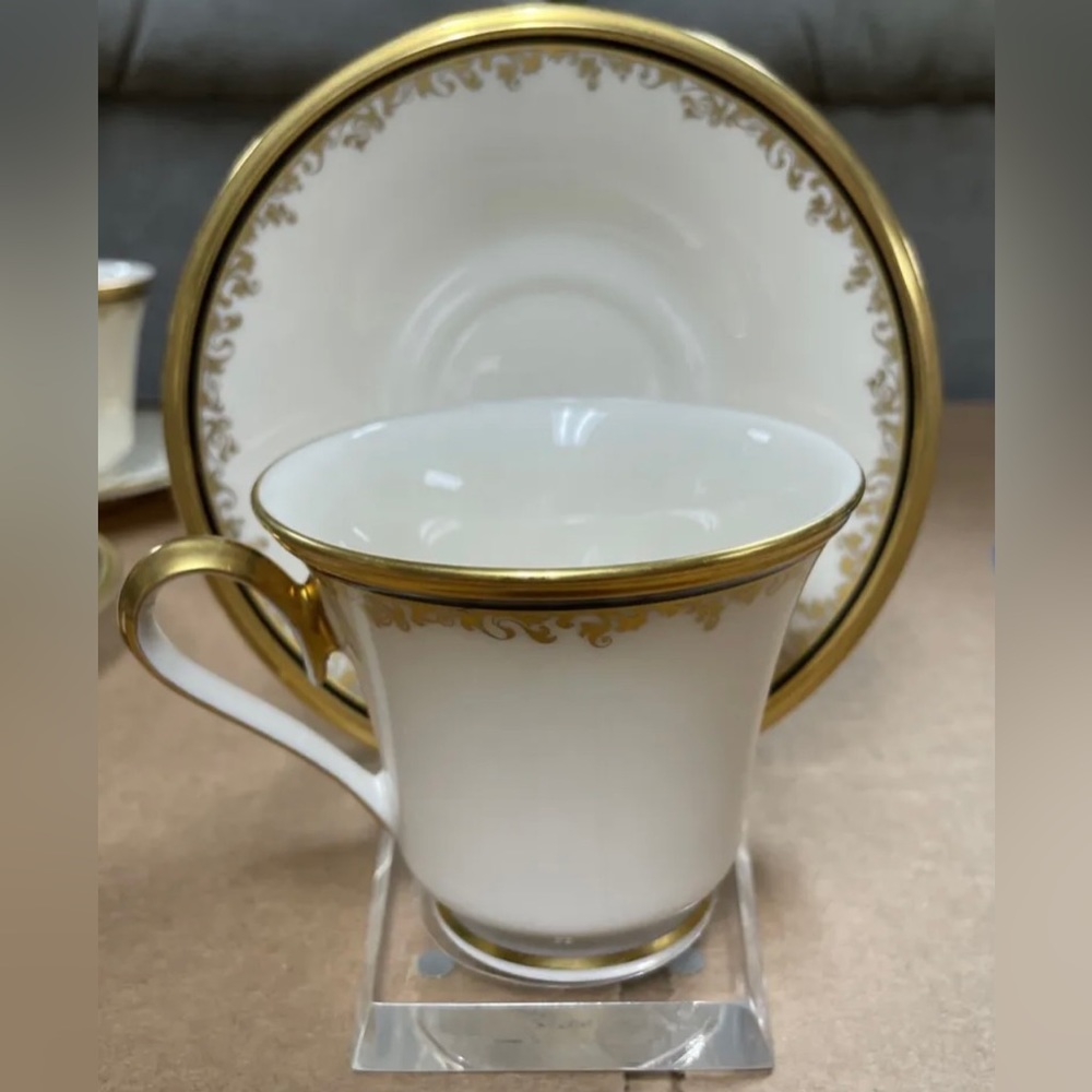 Lenox ECLIPSE China Tea/Coffee Cup & Saucer |Discontinued Set. Gold Trim. New